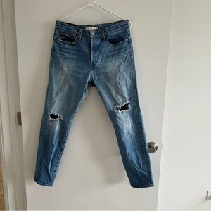 Levi’s Wedgie Straight Size 29 Mid Blue Wash Women’s High Rise